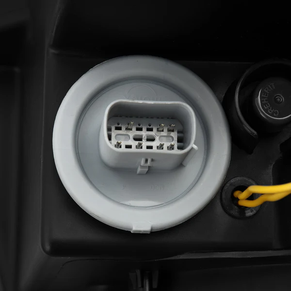 Fits 19-24 Ram 1500 (MK II 2500 Style) PRO-Series Halogen Projector Headlights Black - Image 9