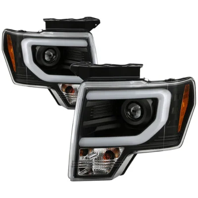 Fits ( Spyder Signature ) Ford F150 09-14 Projector Headlights - Halogen Model Only ( Not Compatible with Factory Xenon/HID Model ) - Light Bar DRL - Black - High/Low H7 (Included)