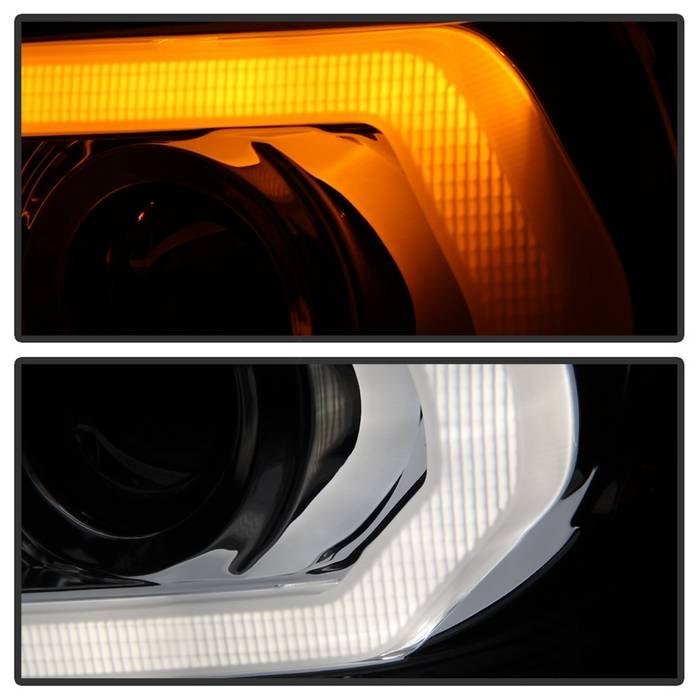 Fits ( Spyder Signature ) Toyota Tacoma 2016-2022 (fits models with OE halogen without LED DRL) Projector Headlights - Sequential LED Turn Signal - Low Beam-H11(Not Included) ; High Beam-H9(Not Included) ; Signal-LED(Included) - Chrome - Image 3