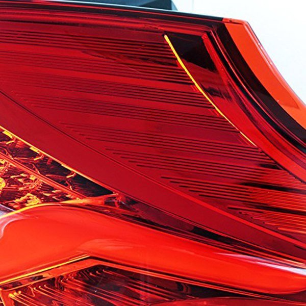 Fits 2015-2019 Ford Focus Hatchback LED Tail Lights (Chrome Housing/Red Lens) - Image 3