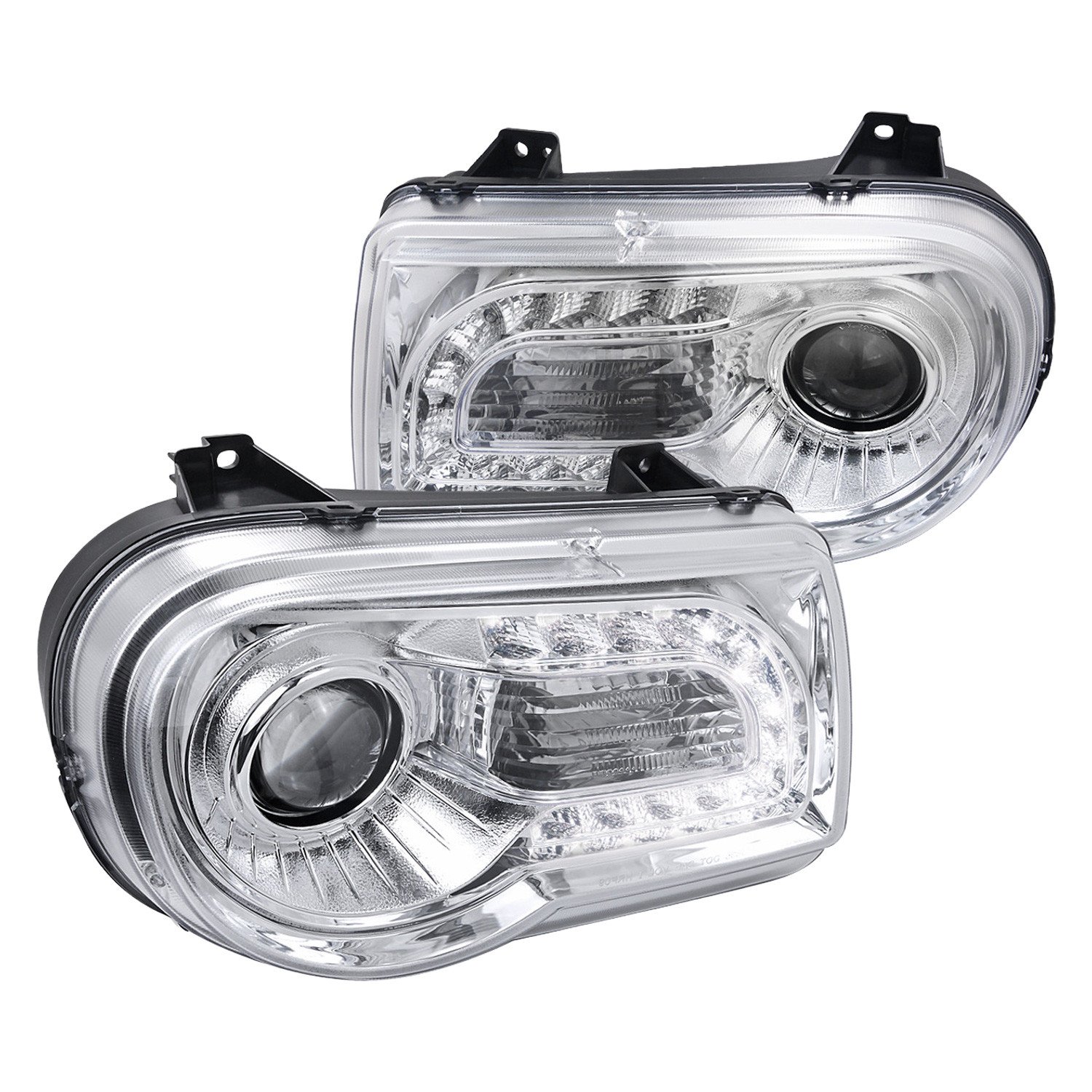 Fits 2005-2010 Chrysler 300 Projector Headlights w/ LED Light Strip (Chrome Housing/Clear Lens)